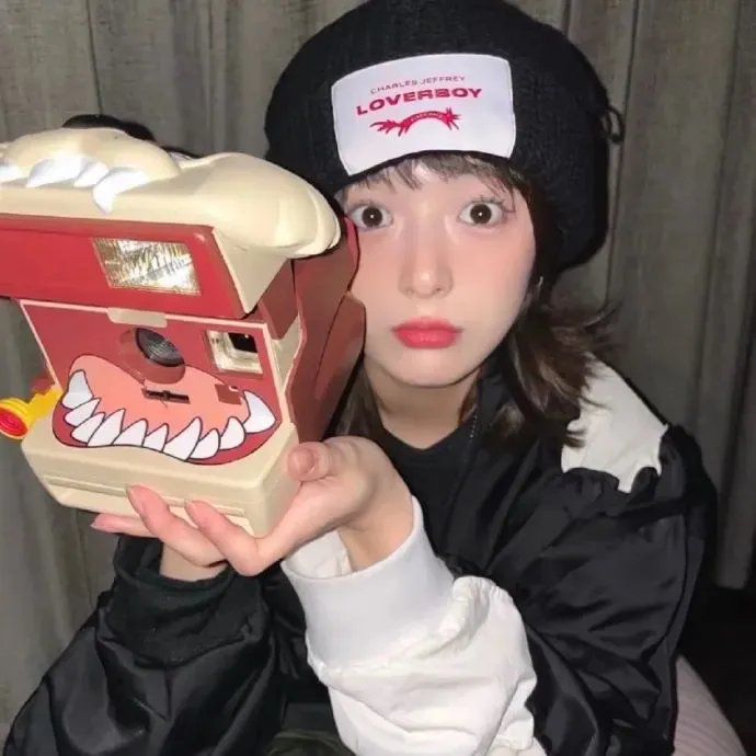 与君相刃